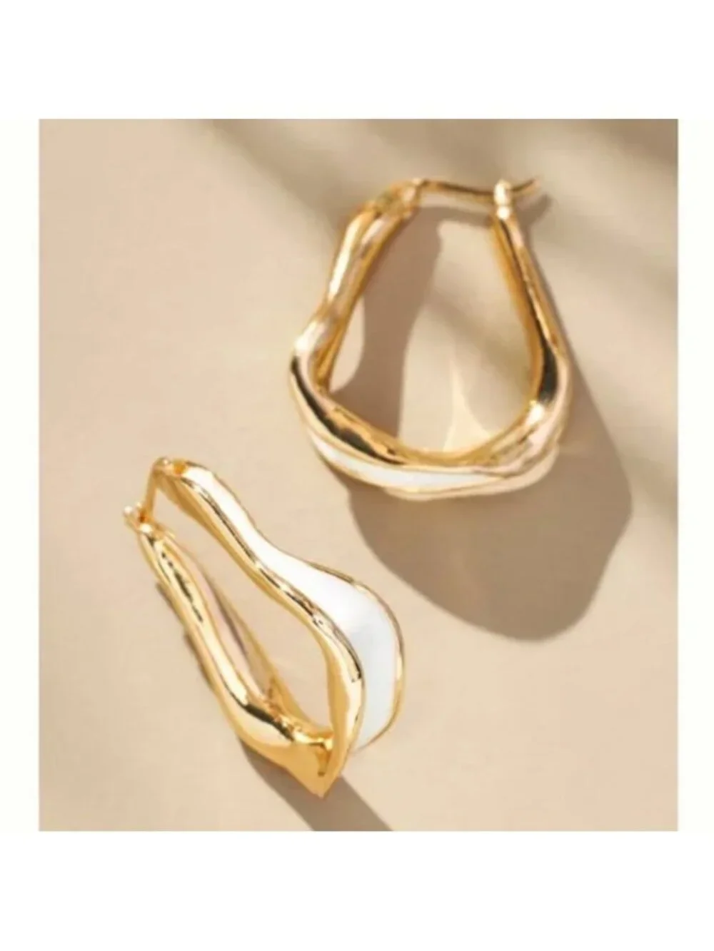 New! Anthropologie Gold Hoop Earrings (1050) NWOT